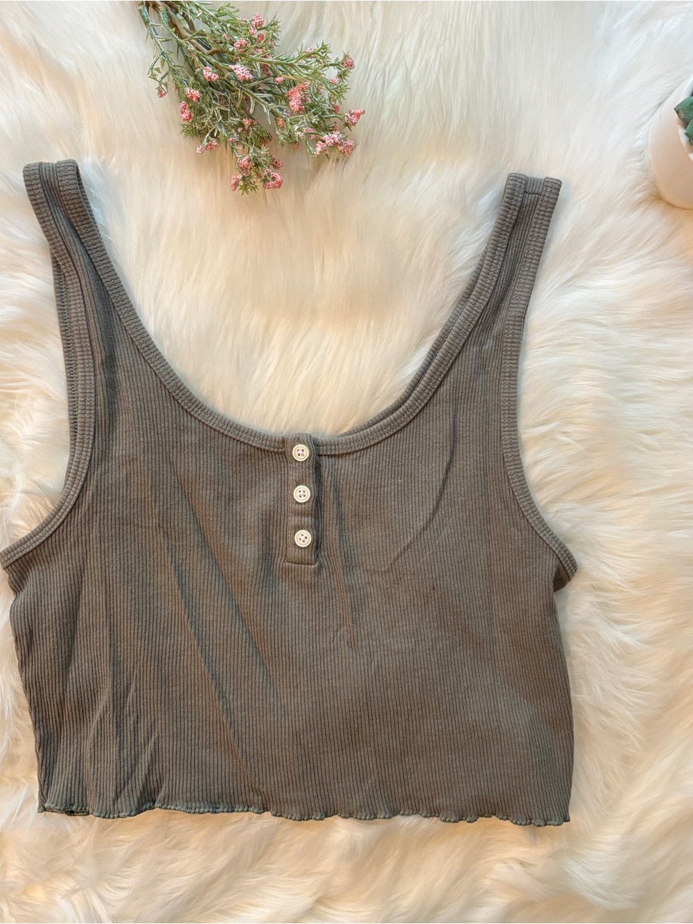 American Eagle Ribbed Button Up Cropped Tank